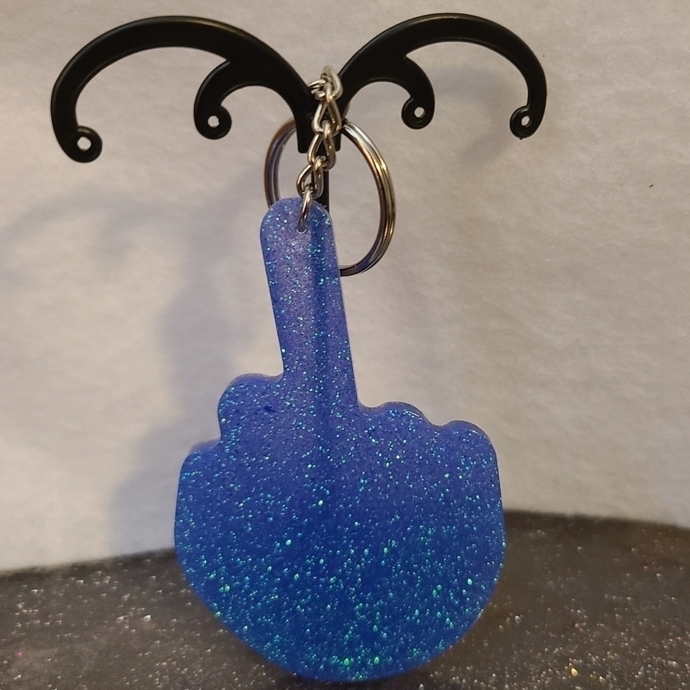 FUNNY Middle Finger Keychain - Picture 2 of 2